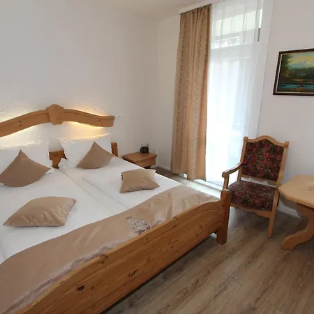 Hotel Glück Auf&bürgerkeller 3*